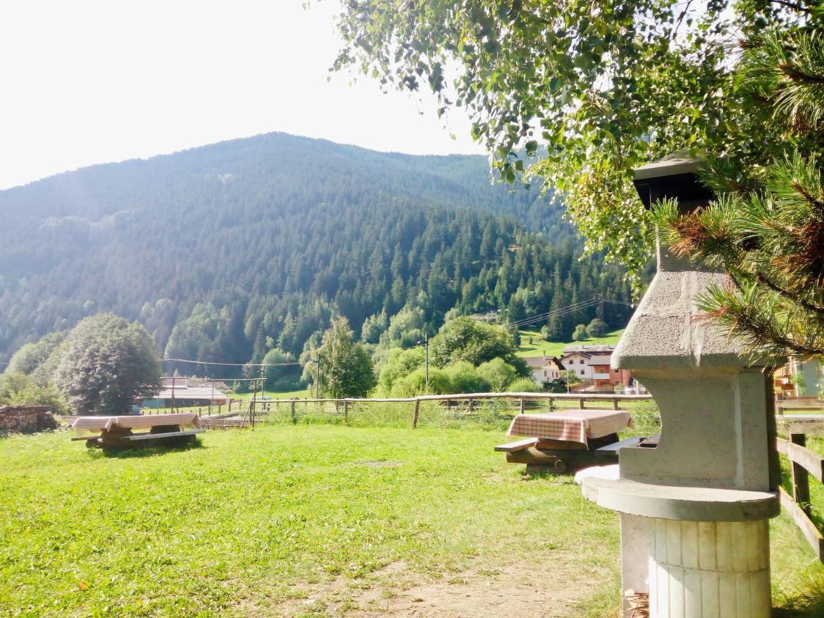 Mountain Home - Families Holidays Pradelle Eksteriør billede