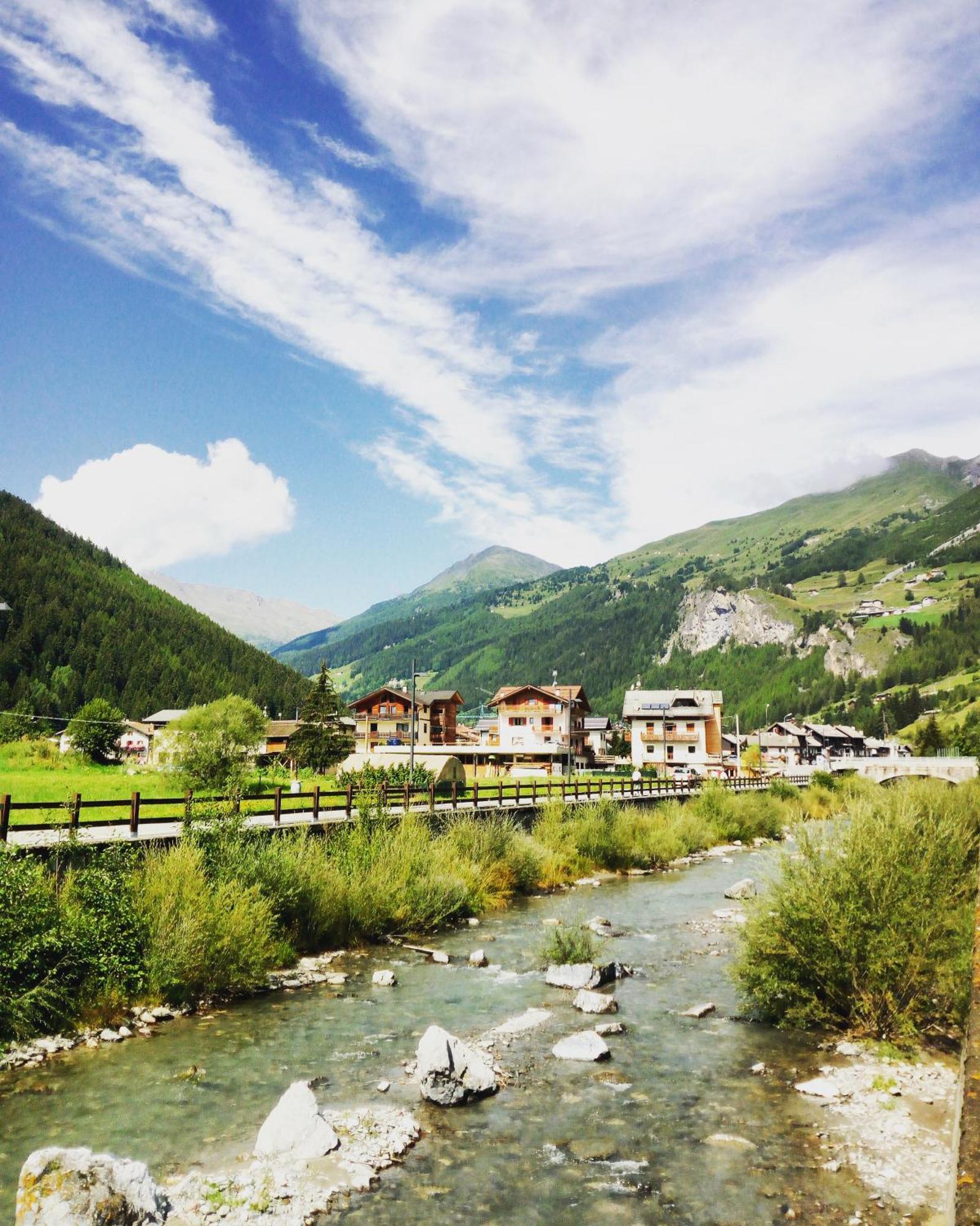 Mountain Home - Families Holidays Pradelle Eksteriør billede
